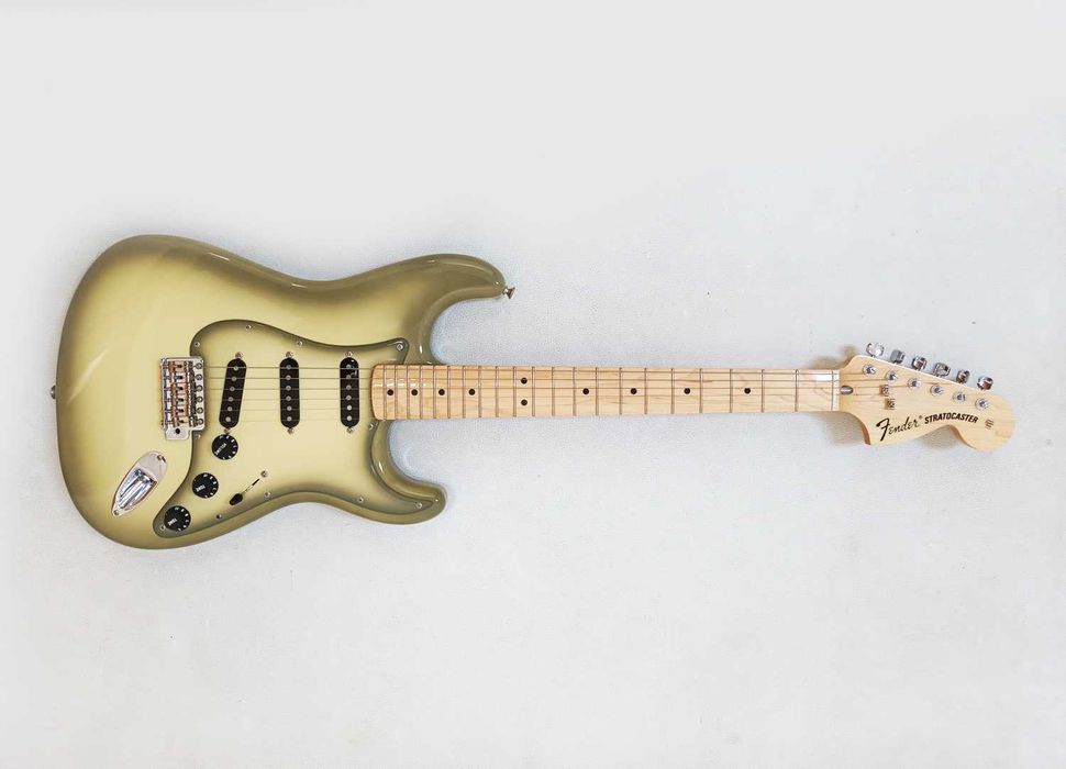 Fender Stratocaster Antigua - Limited Edition 2012