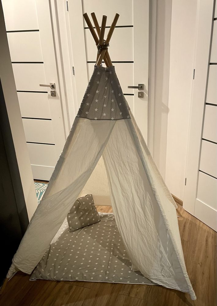Namiot tipi gwiazdki