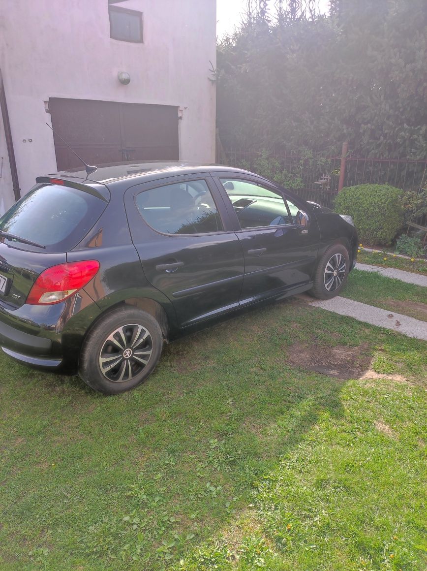 Peugeot 207 1.4 HDI 68km 2009