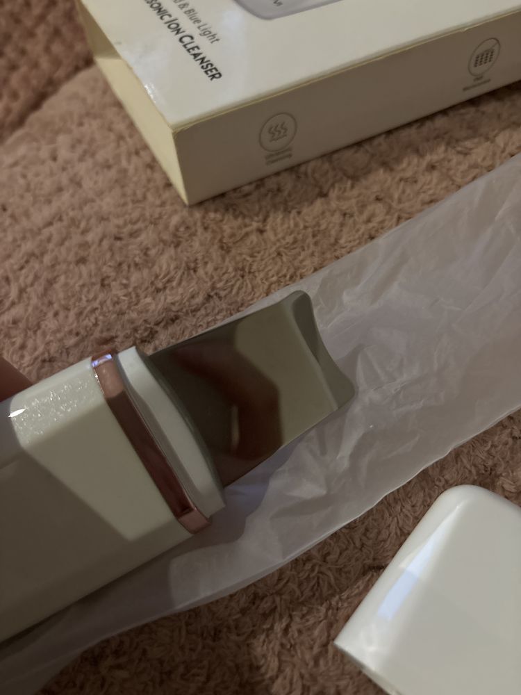 CRAVVI peeling kawitacyjny, urzadzenie do peelingu kawitacyjnego