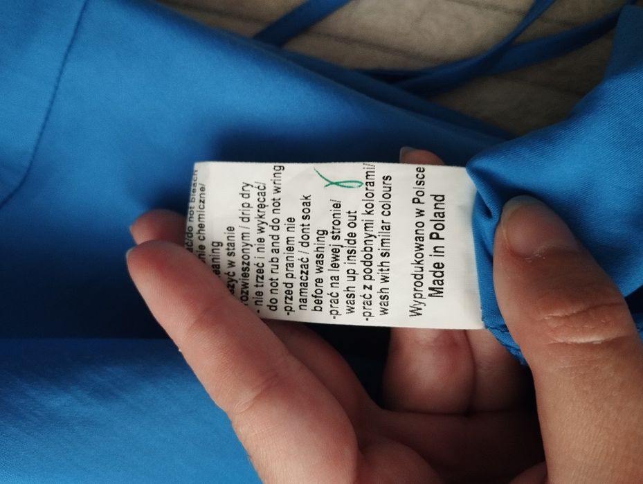 Niebieska sukienka Taranko