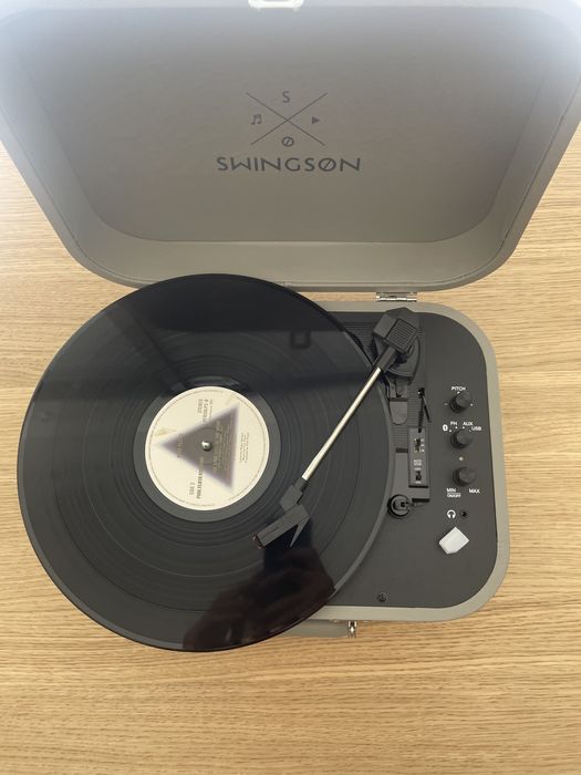 Gira discos swingeon como novo