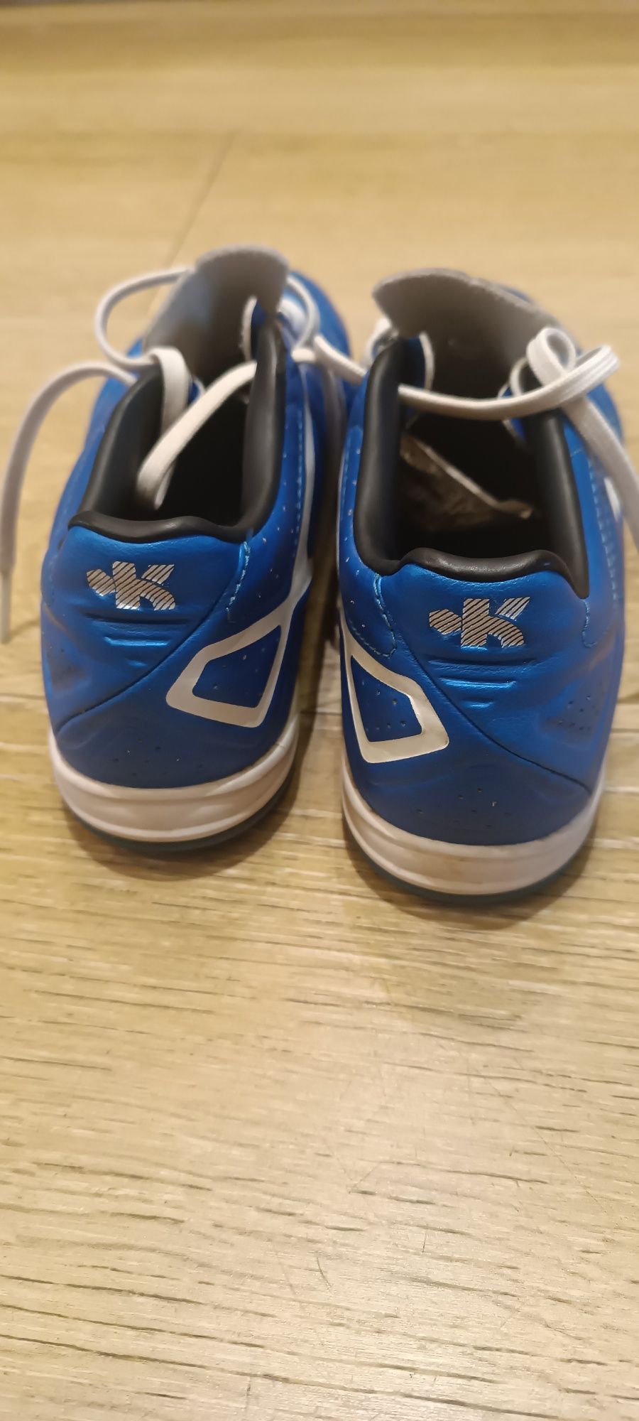 Buty piłkarskie kipsta junior (turfy)33