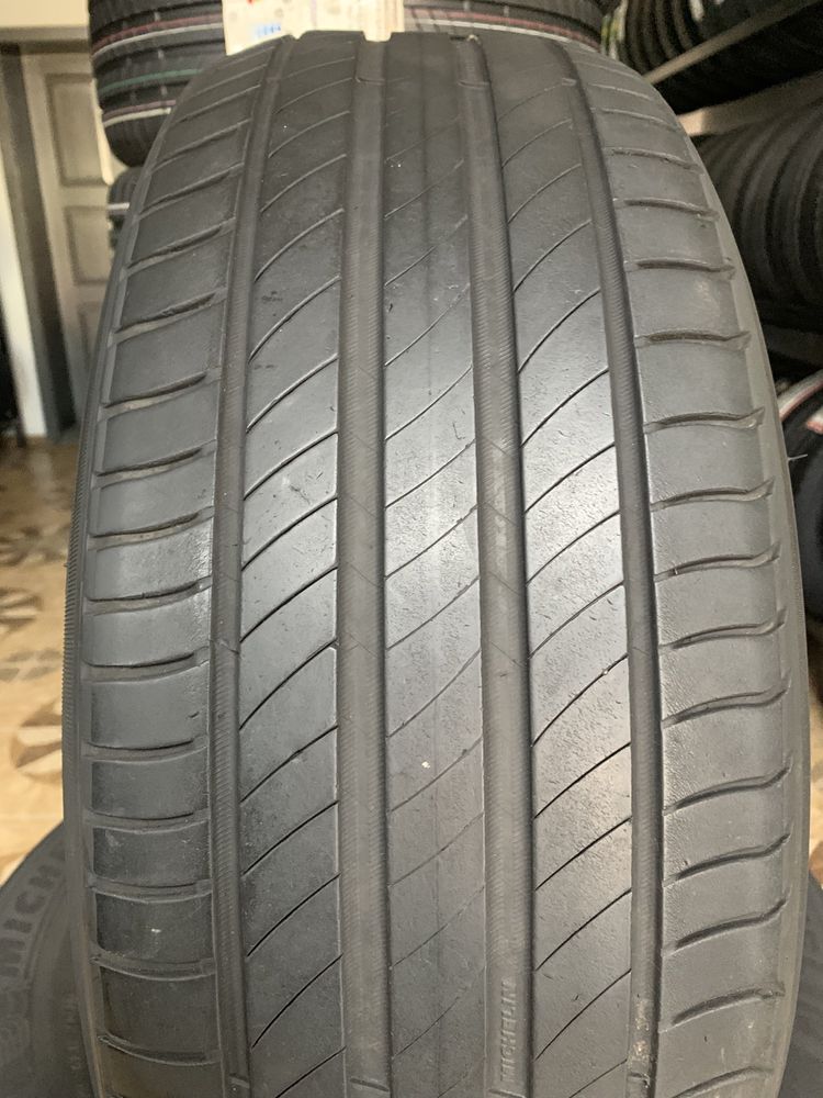 Комплект літніх шин 225/60/17 99V Michelin PRIMACY 4