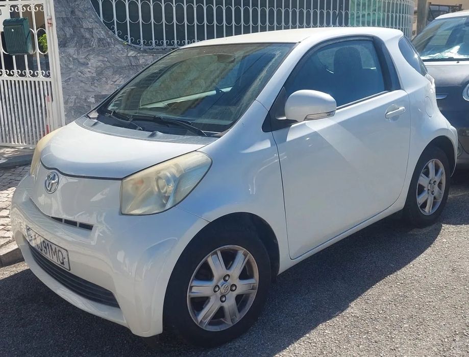 Toyota iQ 1.0 VVT-i