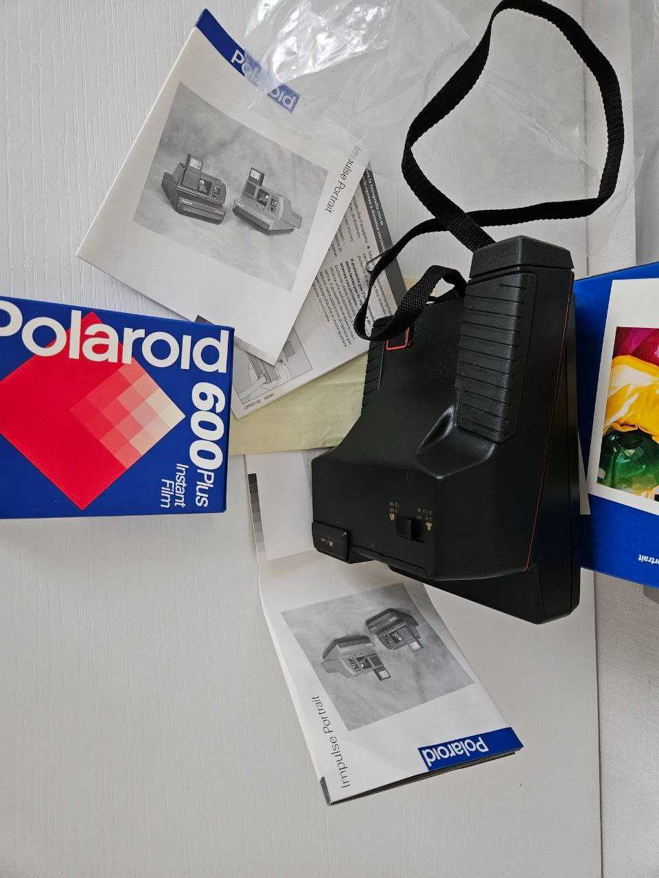 Фотоапарат Polaroid Impulse Portrait (Великобритания) + набор пленки