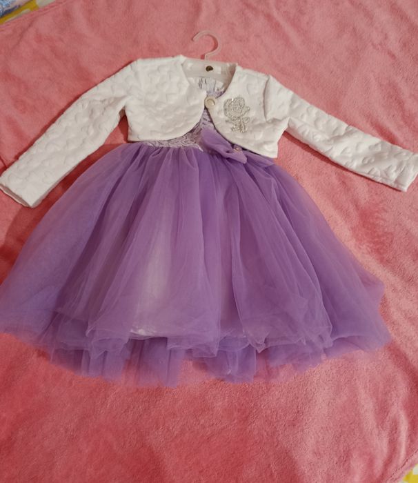 Сукня для дівчинки