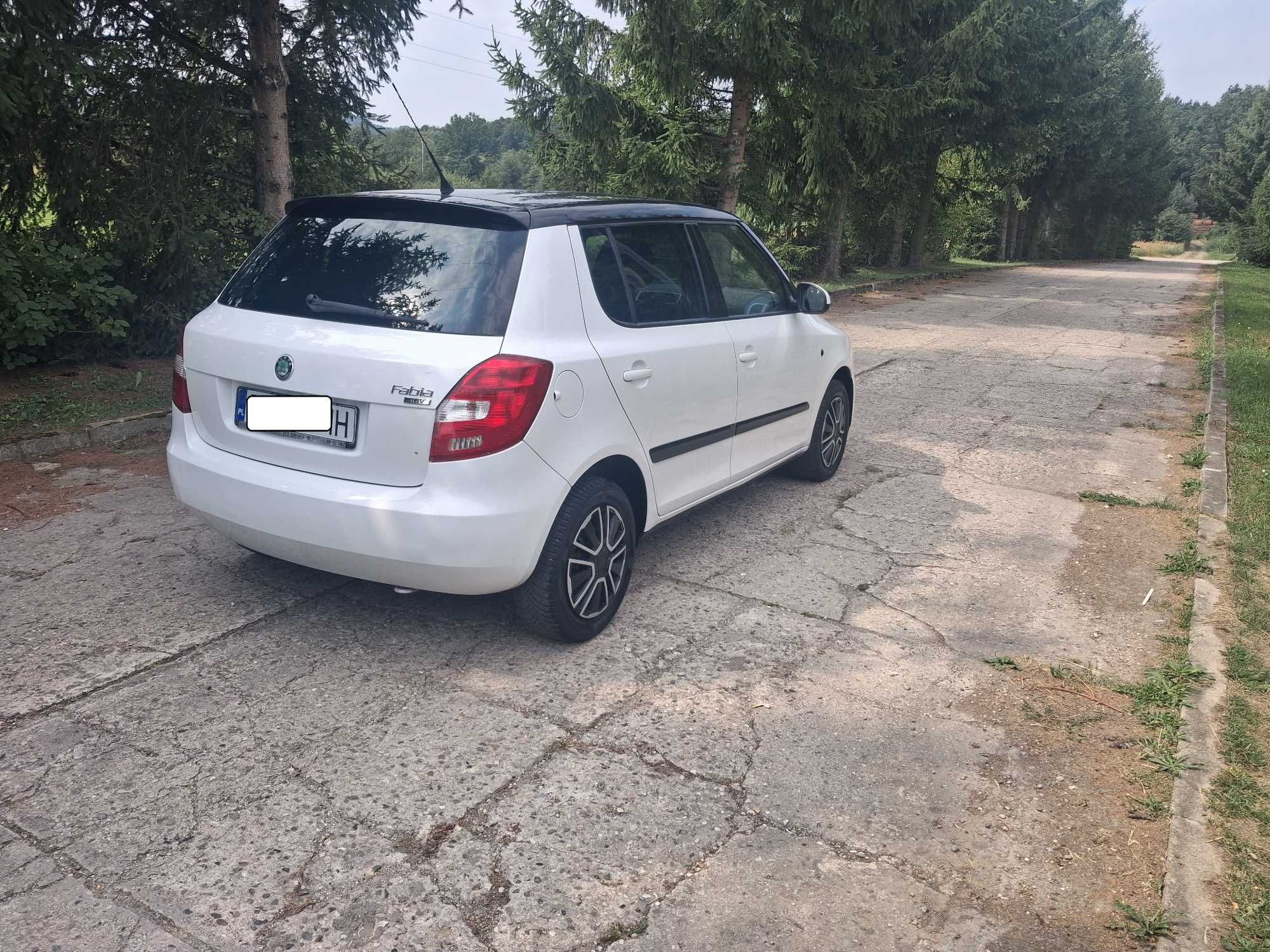Skoda Fabia II 1,4 Wersja Monte Carlo z Czarnym Dachem