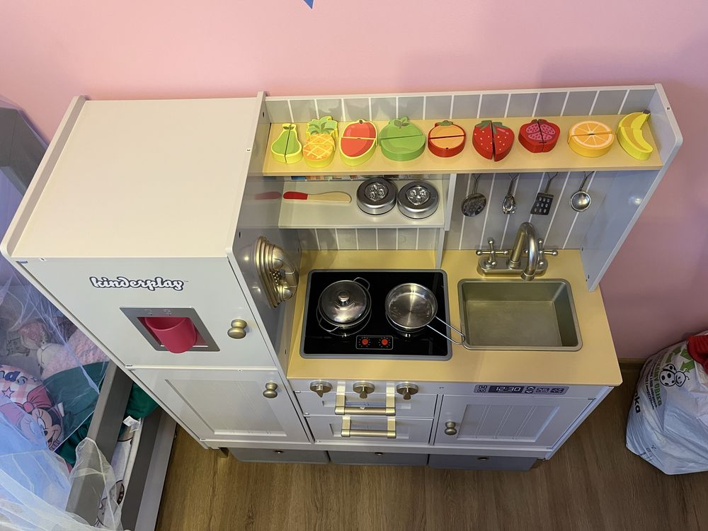Zabawkowa drewniana kuchnia KINDERPLAY