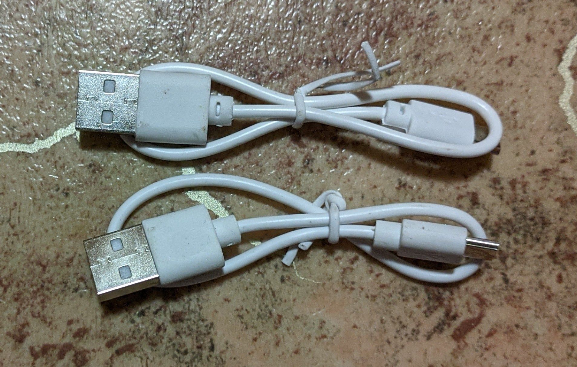 Короткие (20 см) кабеля Micro USB to USB по 50 грн.
