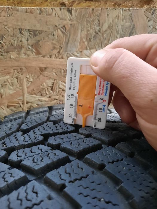 Диски з резиною р16 тойота