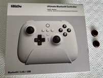Comando 8BitDo Ultimate Bluetooth & 2.4g com Dock - Branco