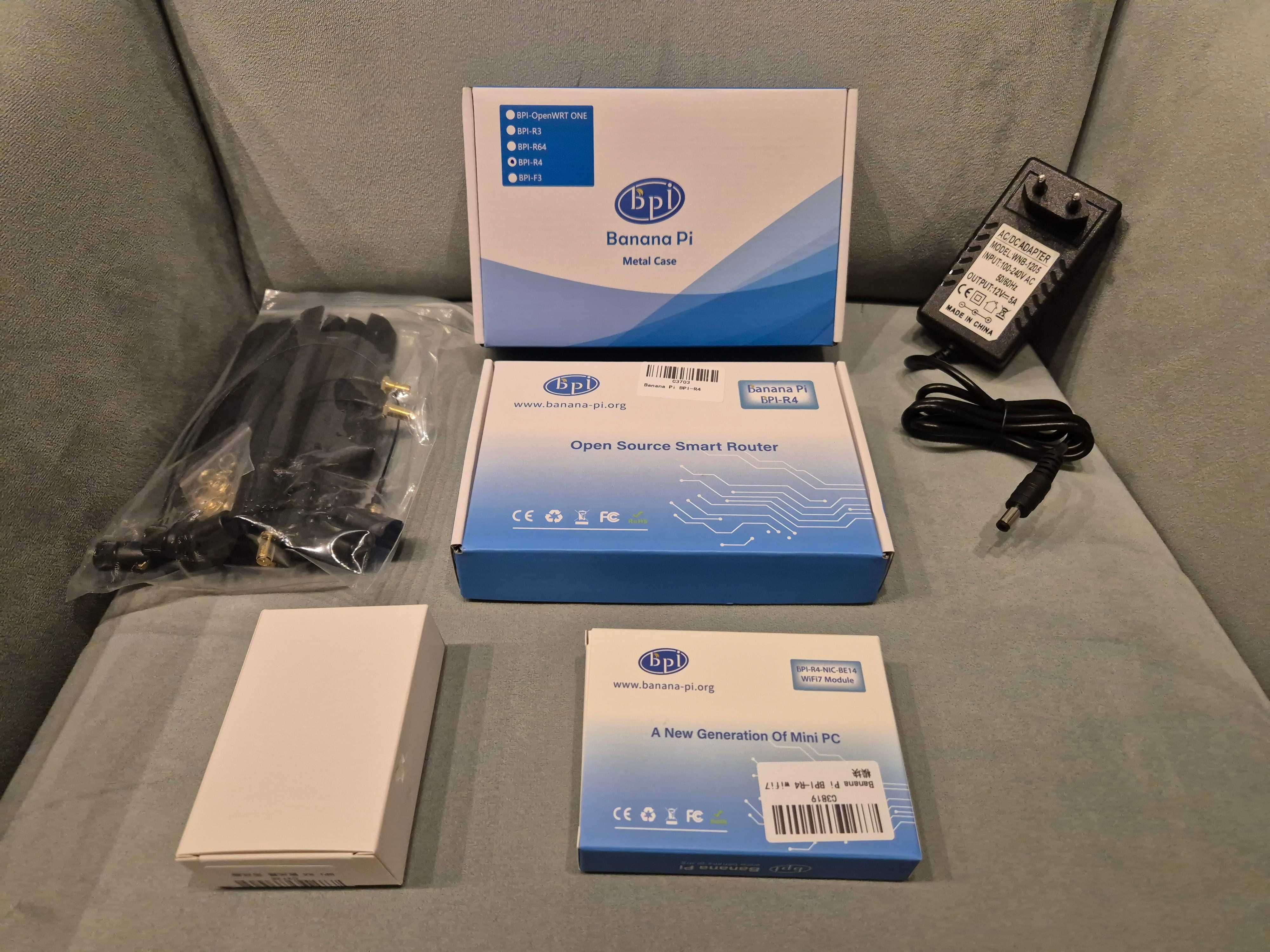 Router WIFI 7 Banana Pi BPI-R4 MT7988A (Filogic 880) BPI-R4-NIC-BE14