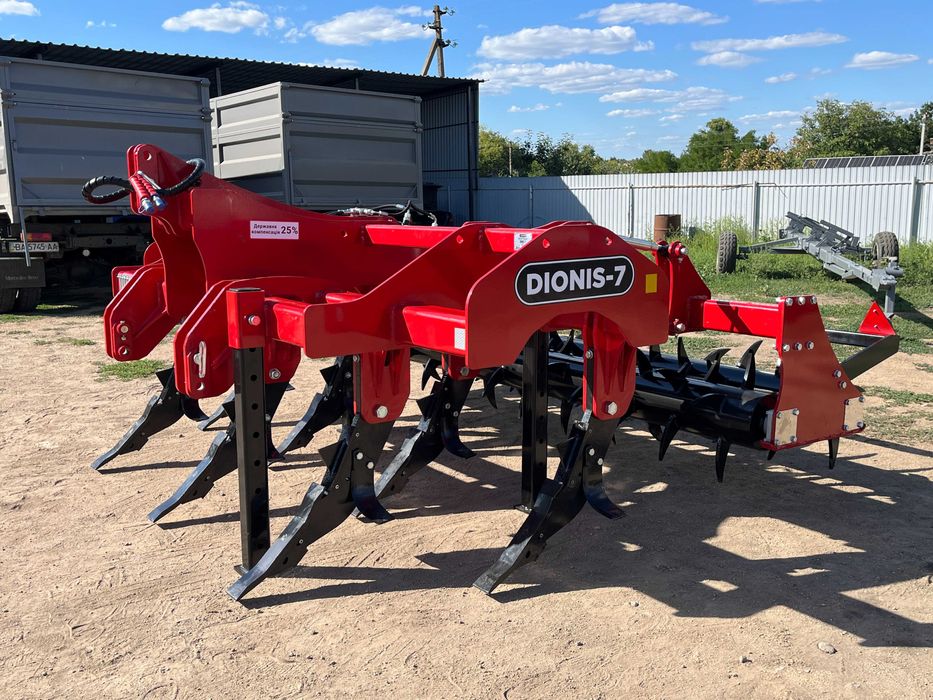 Глибокорозпушувач чизель, глубокорыхлитель Деметра