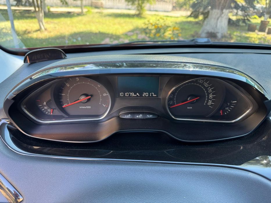 Продам Peugeot 208 2014р