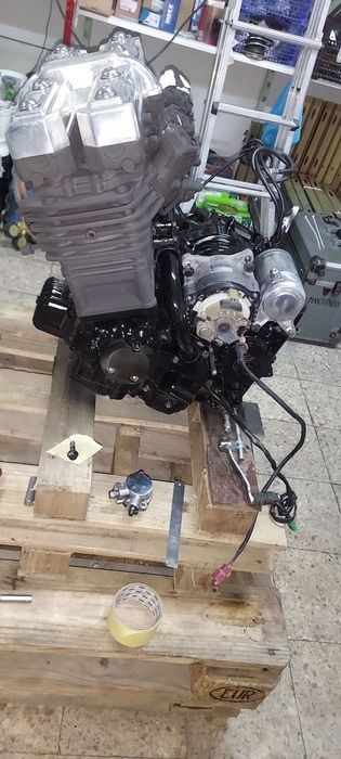 Yamaha fzx 750 com documentos