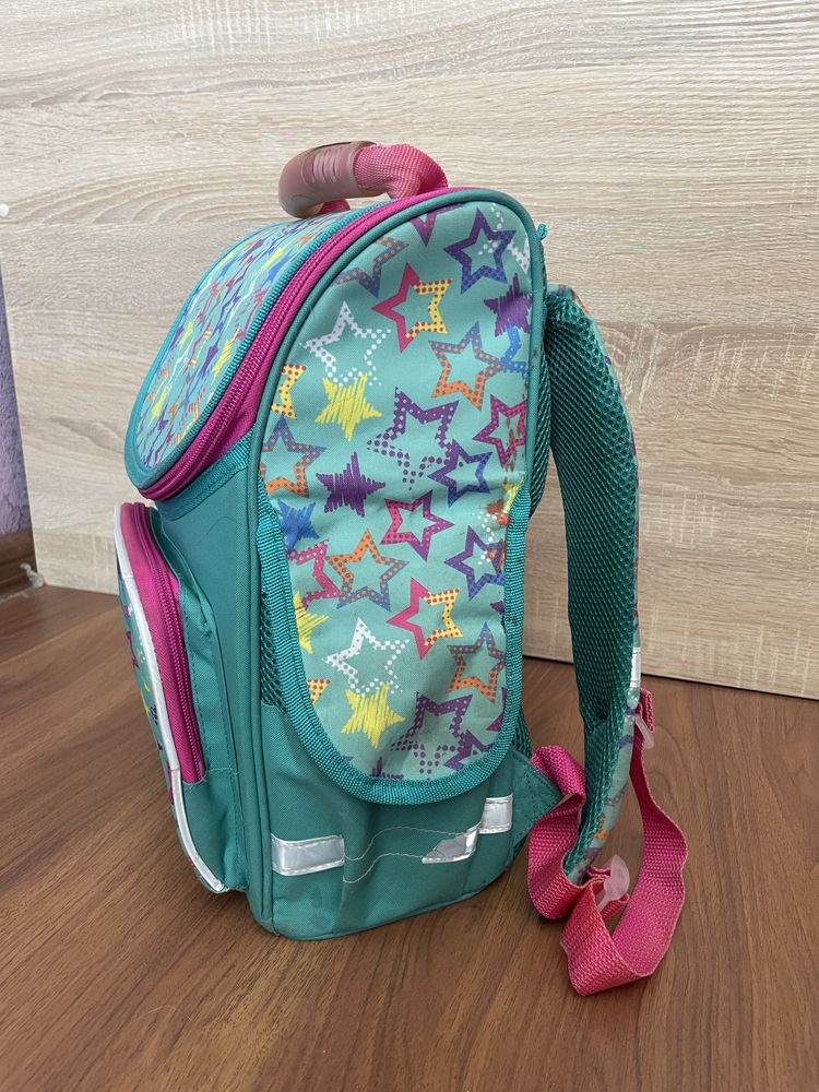 Портфель ранец рюкзак в школу