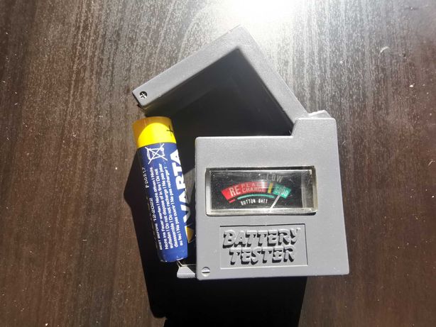 Testador de baterias e pilhas de bolso / Battery Tester