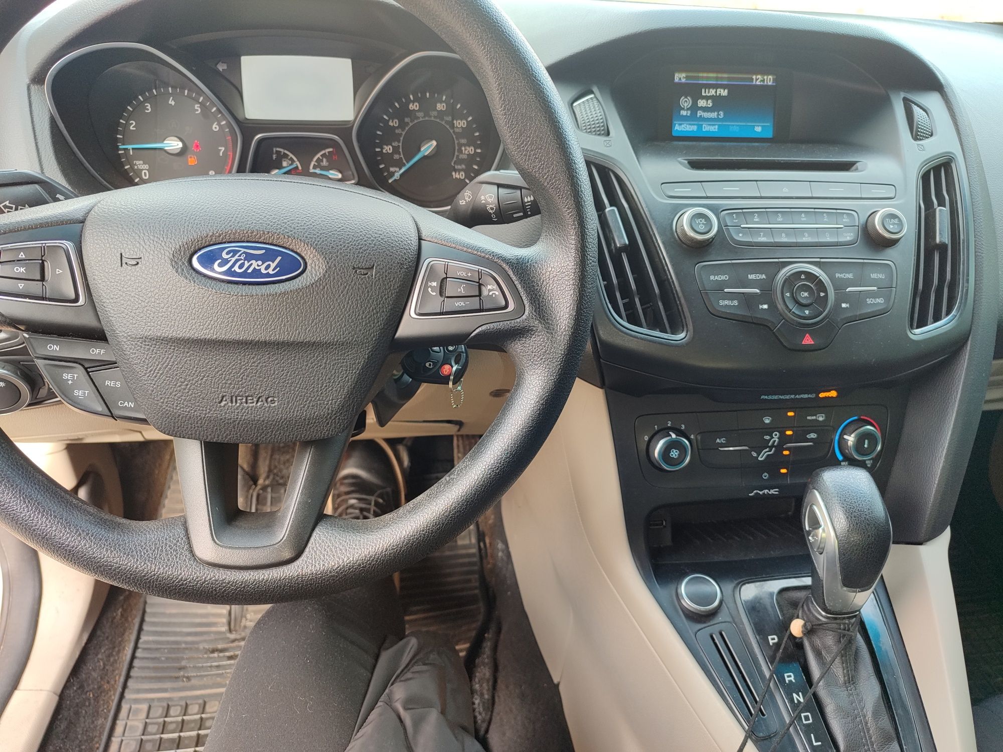 Продам власний автомобіль Ford focus 2017