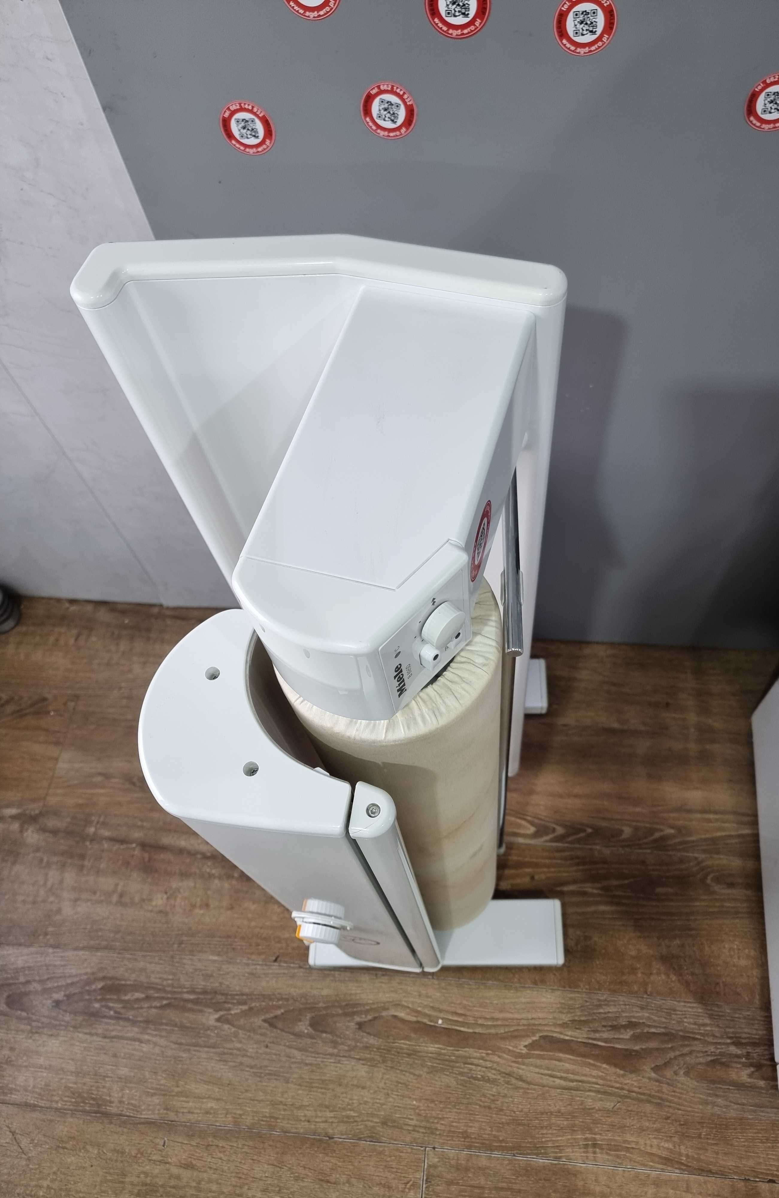 Magiel elektryczny, maglownica Miele B 895 D z funkcją pary, składany