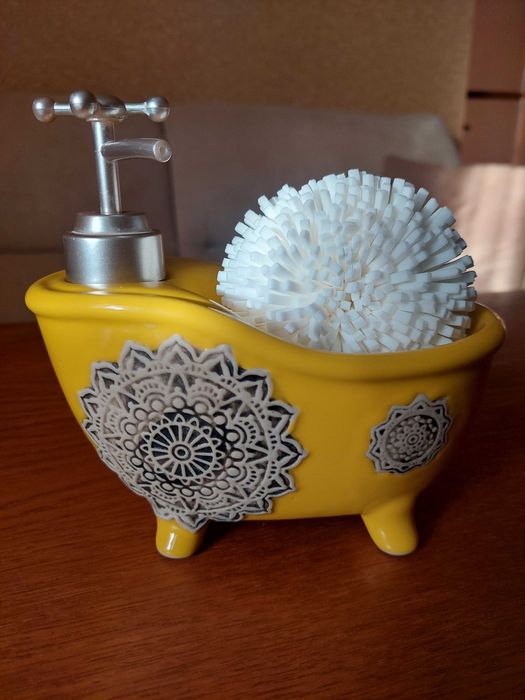 Диспенсер для жидкого мыла керамический