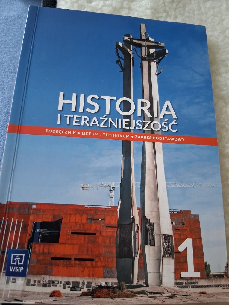 Podręcznik do Hitu w zakresie podstawowym klasa 1