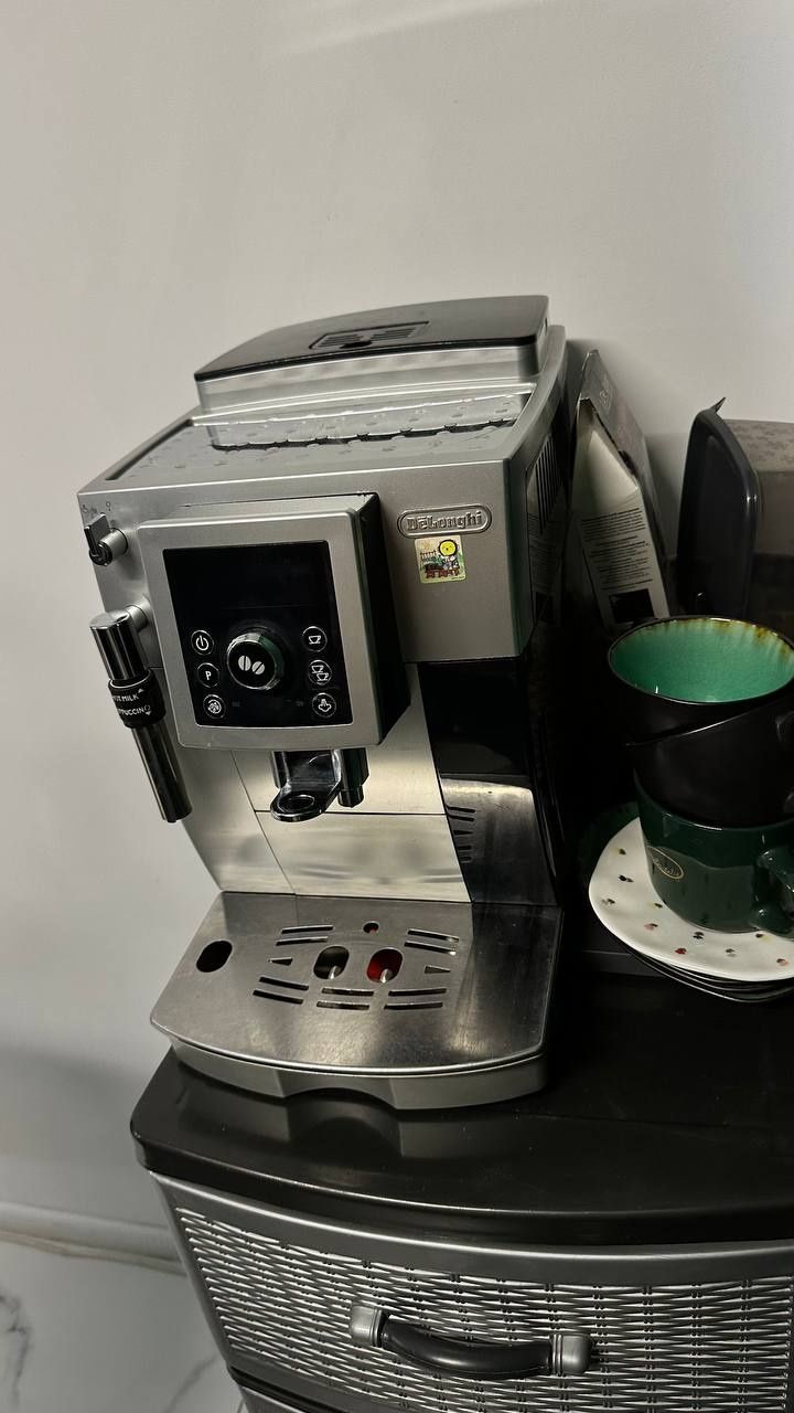 Кофемашина DeLonghi