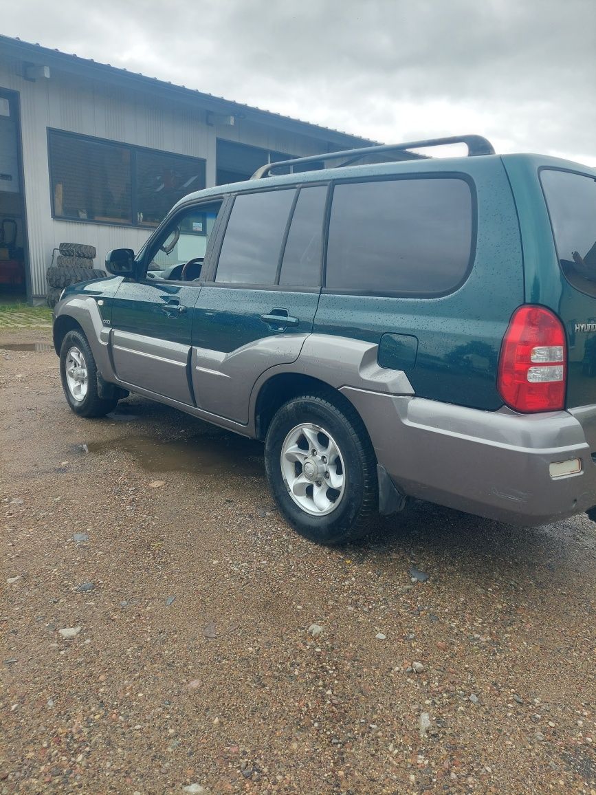Hyundai TERRACAN 2.9 l