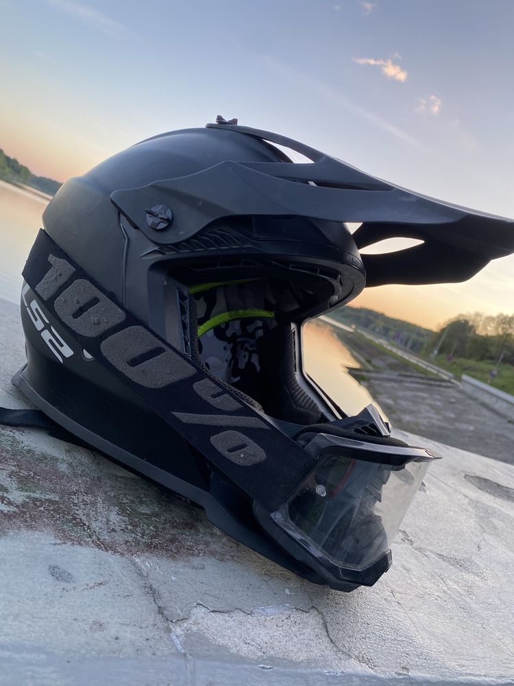 Kask crossowy / downhill