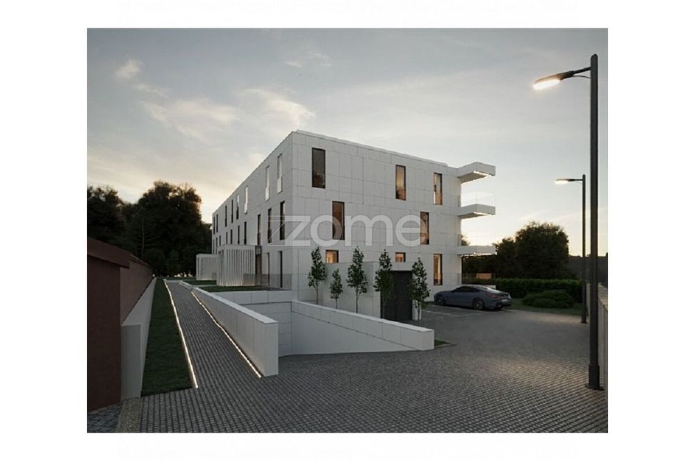 Apartamento T2 em Valbom