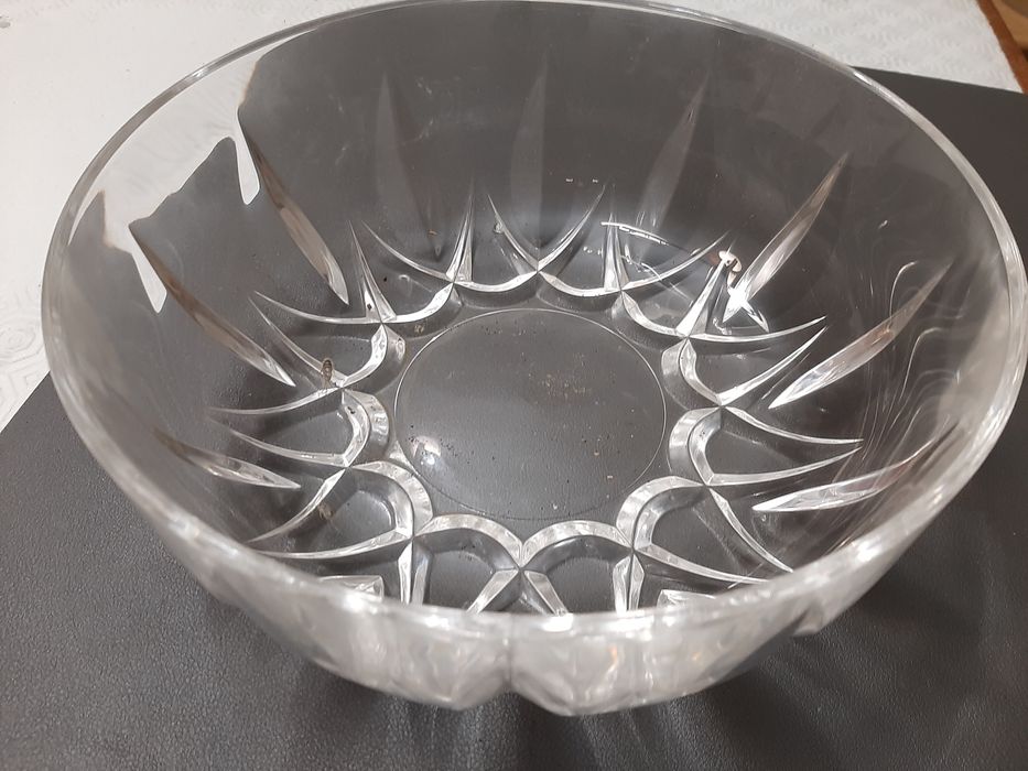 Fruteira e 4 taças em cristal