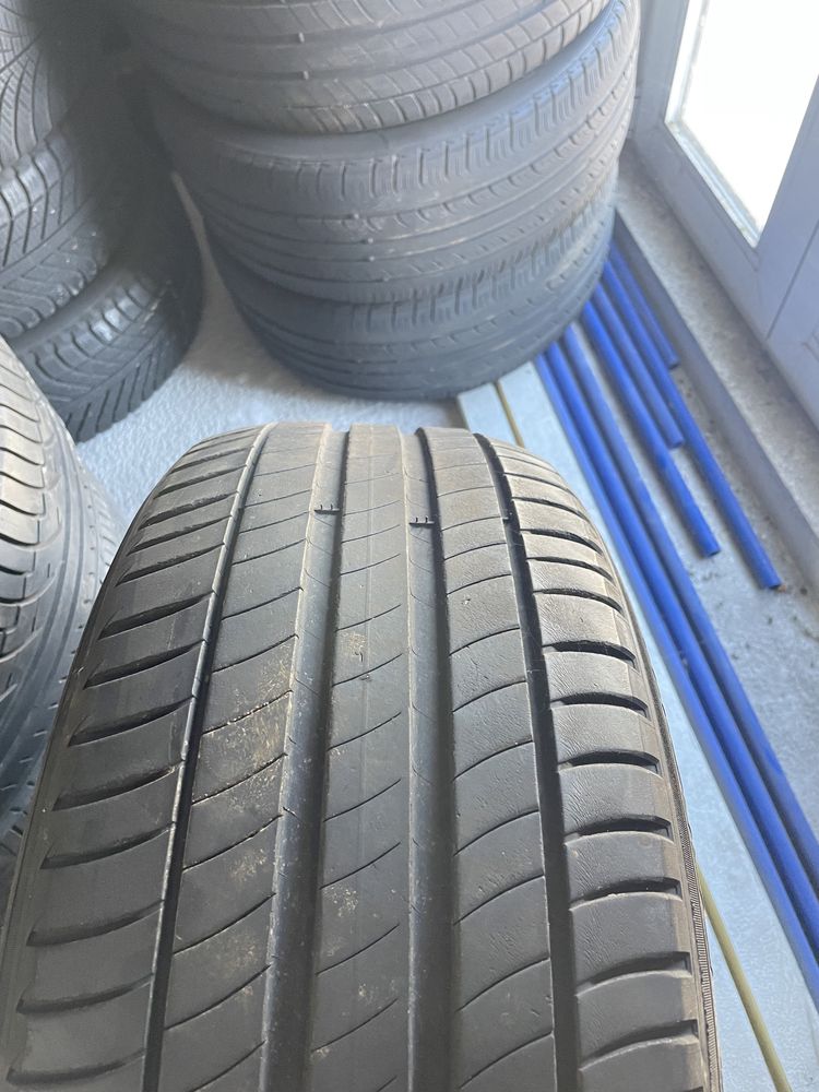 Pneus 235/55 R17