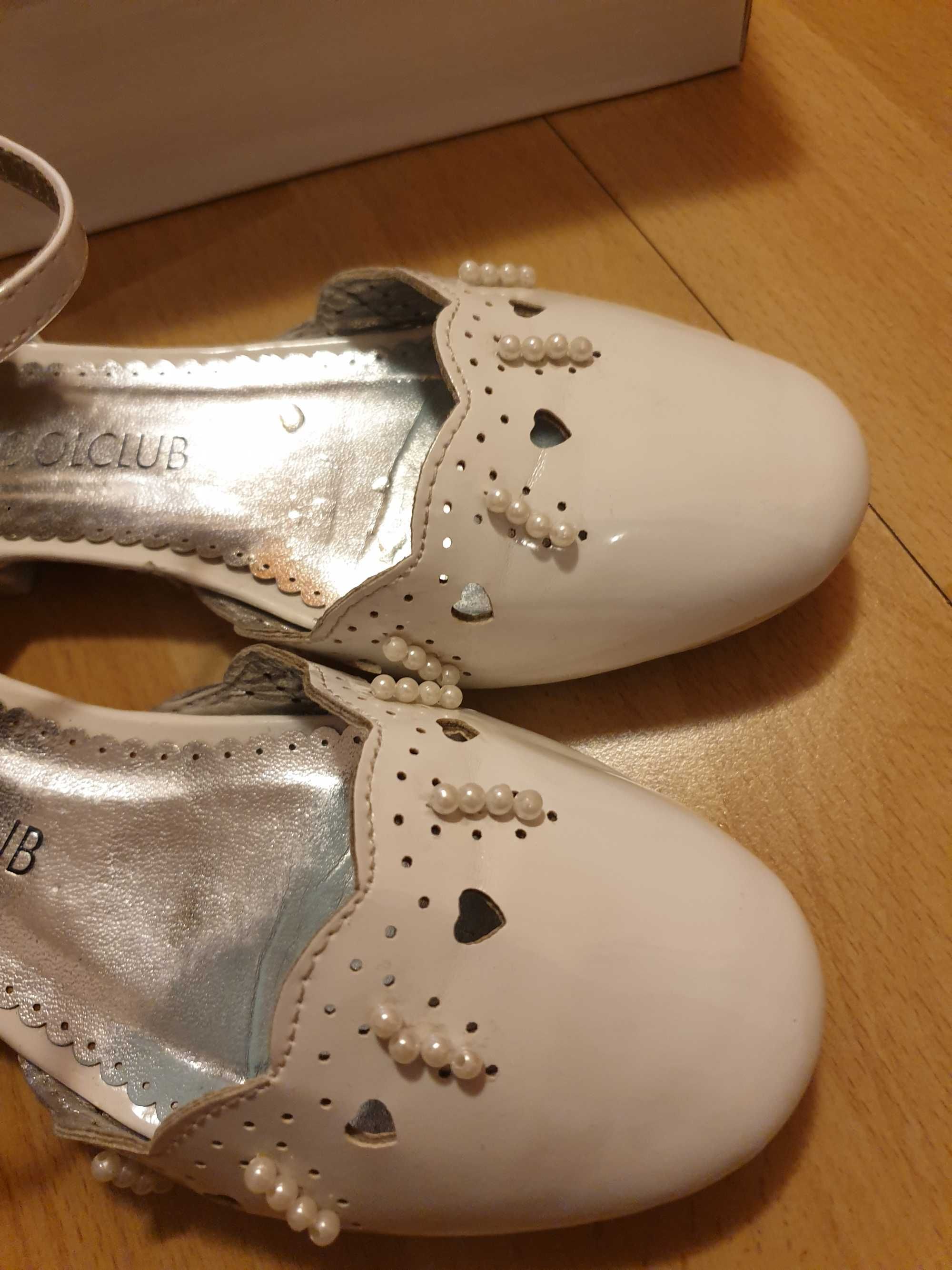 Buty komunijne białe rozm 32 dl. wkładki 19cm