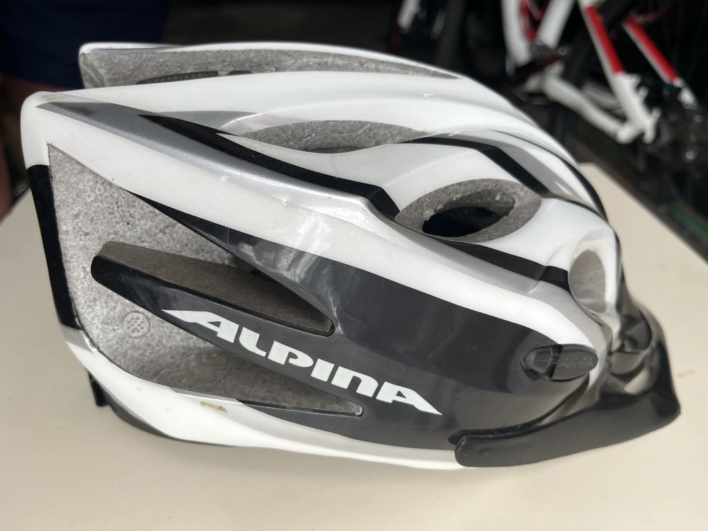 Kask rowerowy Alpina