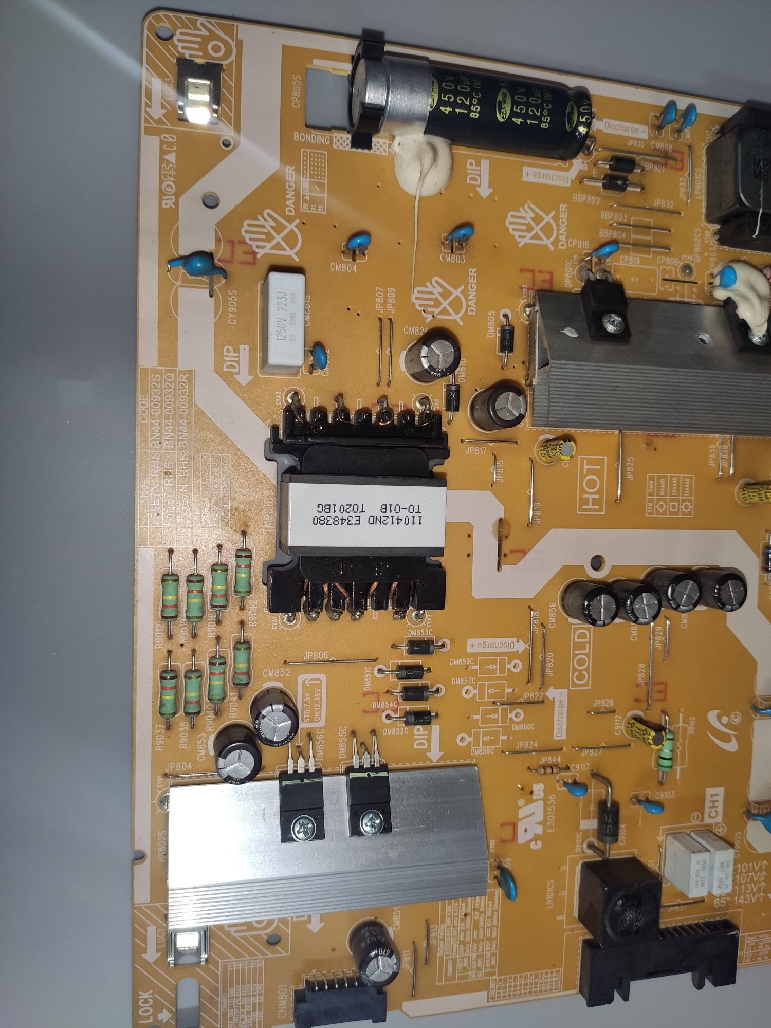 Płyta Motherboard/TV SAMSUNG UE 55 RU 7025K CY/NN055HGEV1H