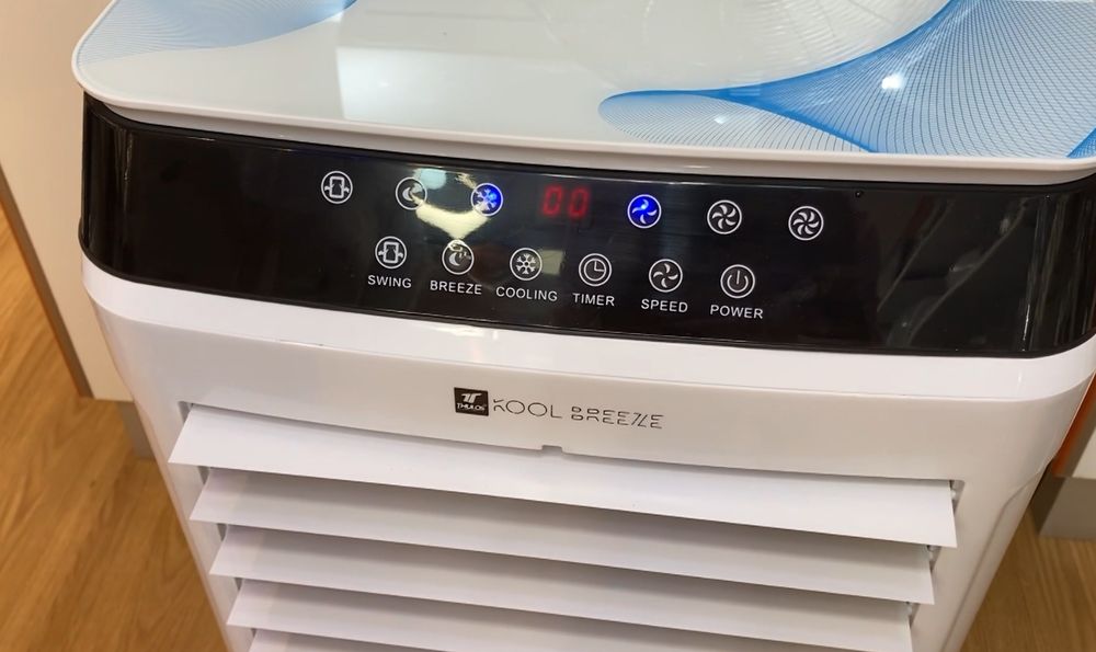 Ventilador de ar c/ humidificador e comando KOOL BREEZE