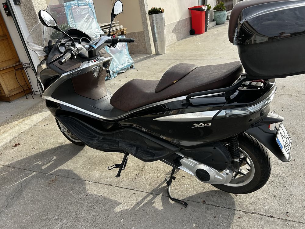 Piaggio x10  de 125cc