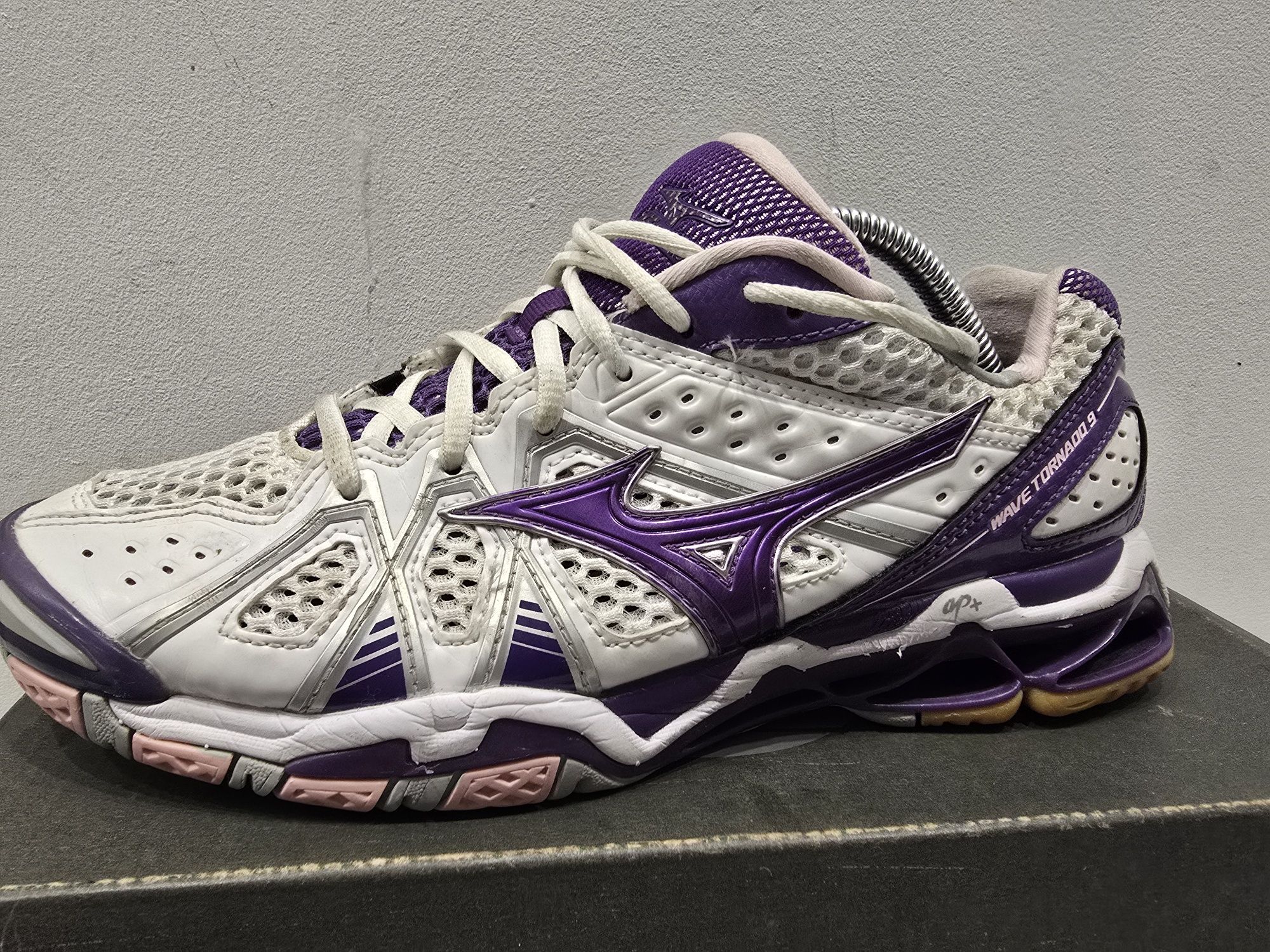 Oryginalne Mizuno najnowszy model Wave Tornado 9 2024 Dynamotion Fit
