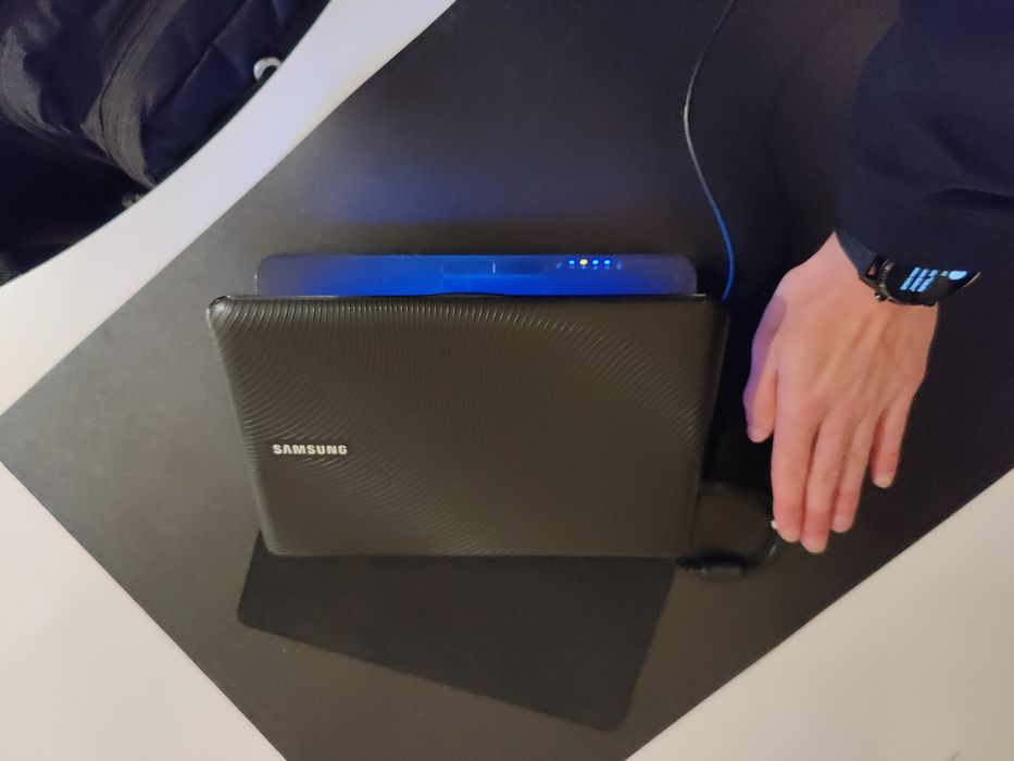 Samsung NP-NB30TSP-PS1