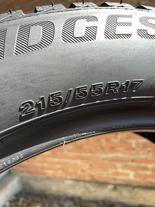 215/55 R17 BRIDGESTONE BLIZZAK LM001 (75% прот) 205 225 235 45 50 60