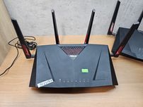 Бездротовий маршрутизатор (роутер) ASUS RT-AC88U