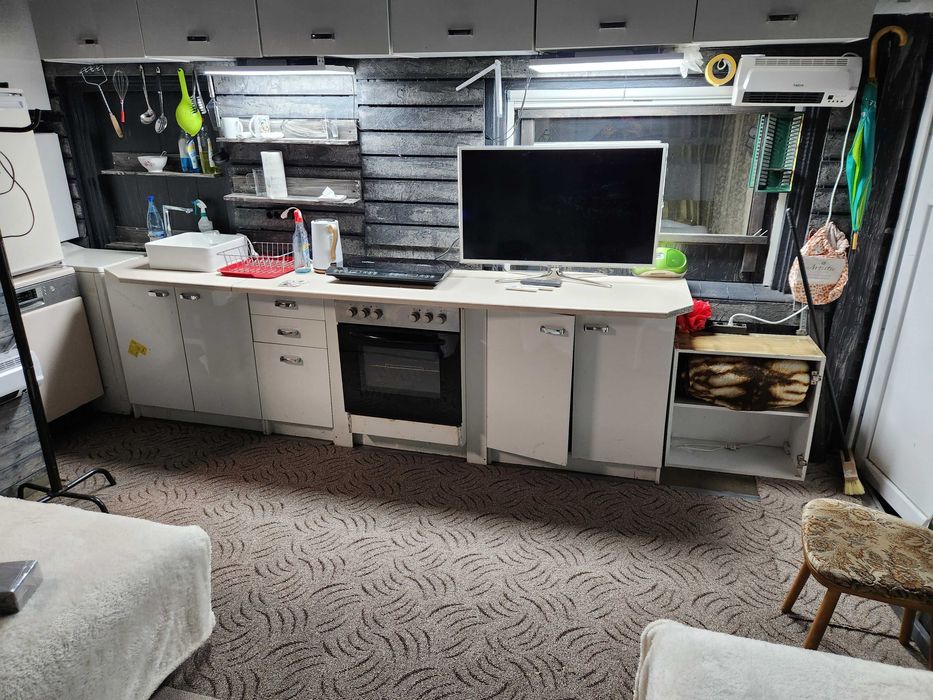 Sprzedam pensjonat w Berlinie 20 miejsc.