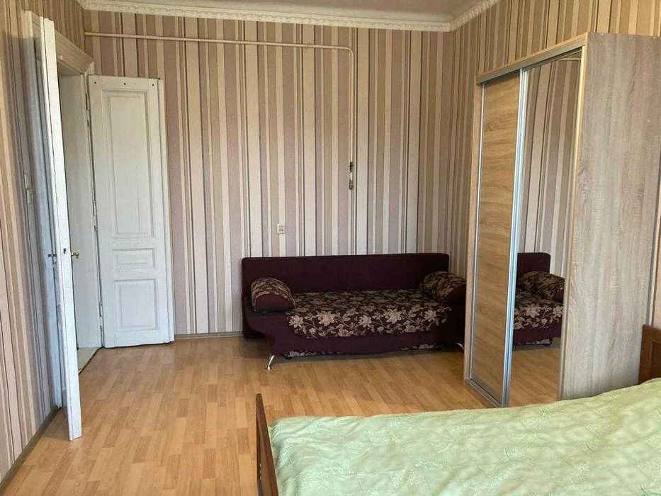 Оренда форум,центр,світло не вимикають