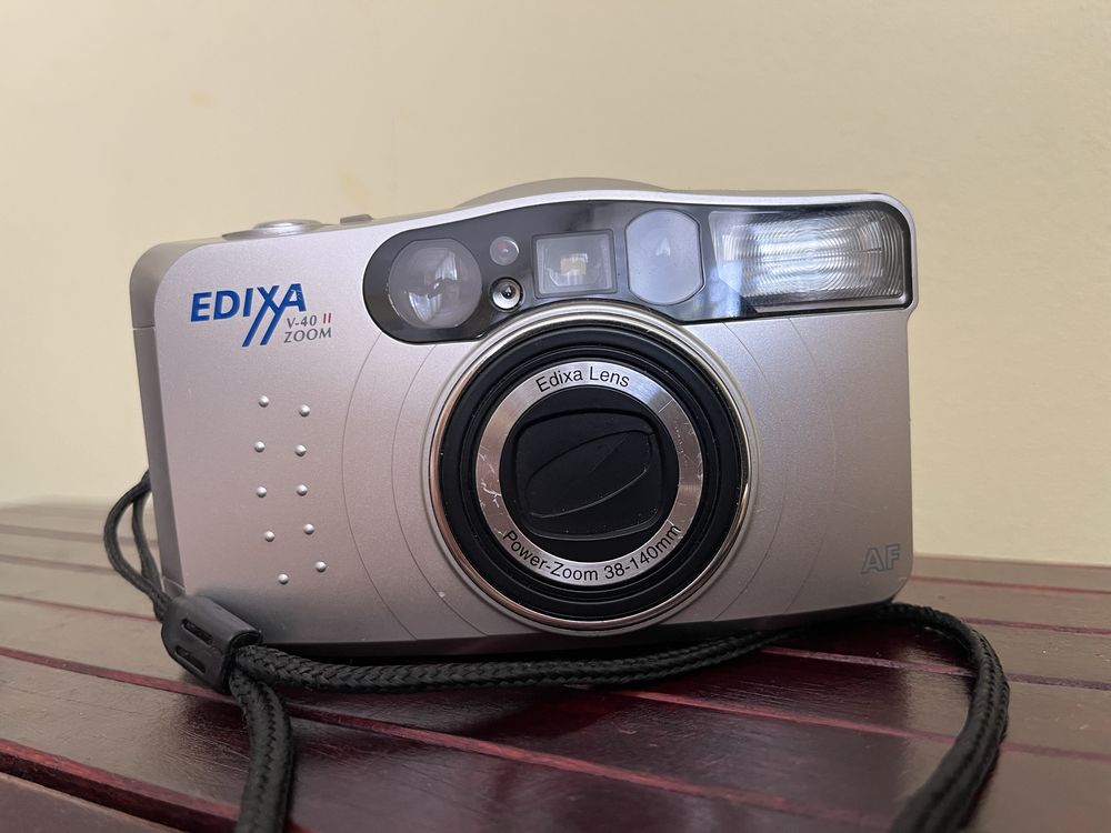 Aparat analogowy Edixa v40 II zoom
