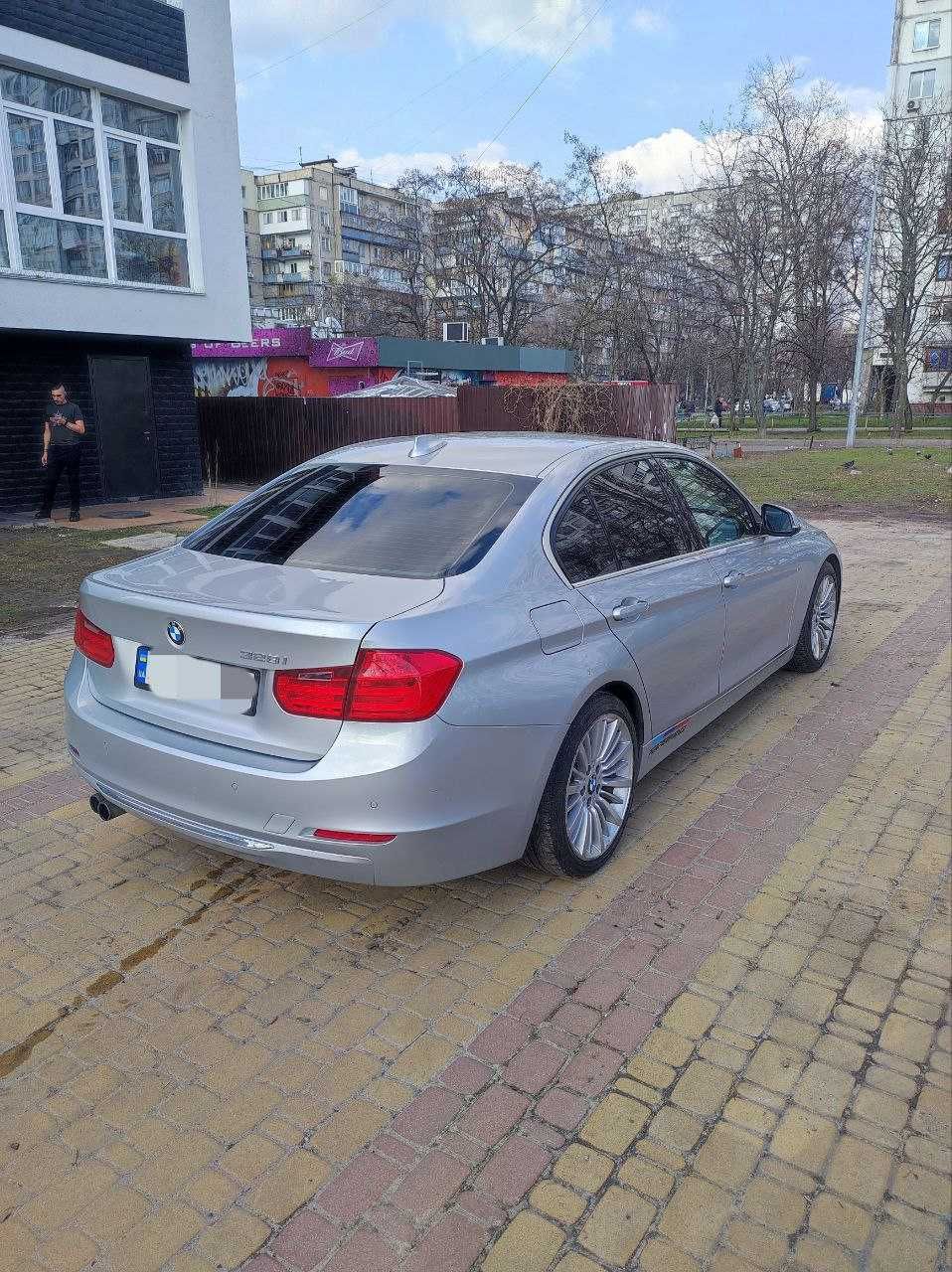 BMW 328I 2.0 2013р