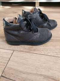 Trzewiki buty na wiosnę dla dziewczynki firmy Geox r 25