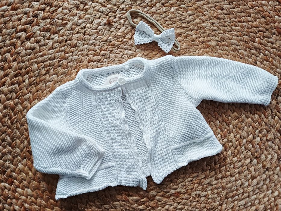 Piękny sweterek na chrzest cool club r 68