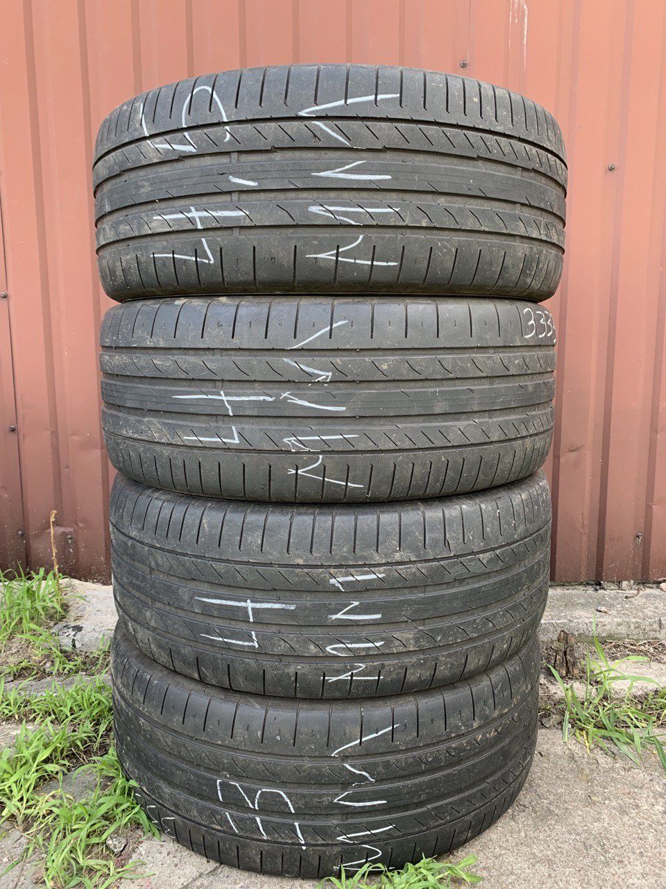 Шини 255/55R18 Continental