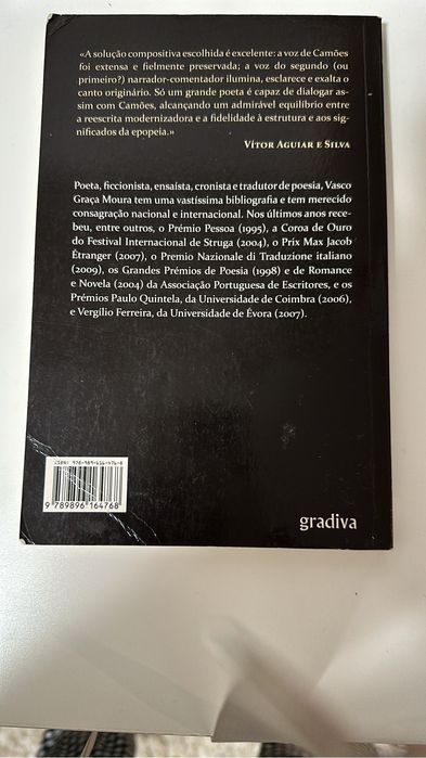 Diversos livros de leitura recomendada