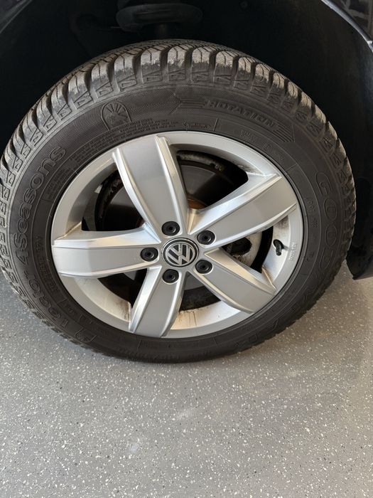 Kola 16” 5x112  opony goodyear vector 215/55/16